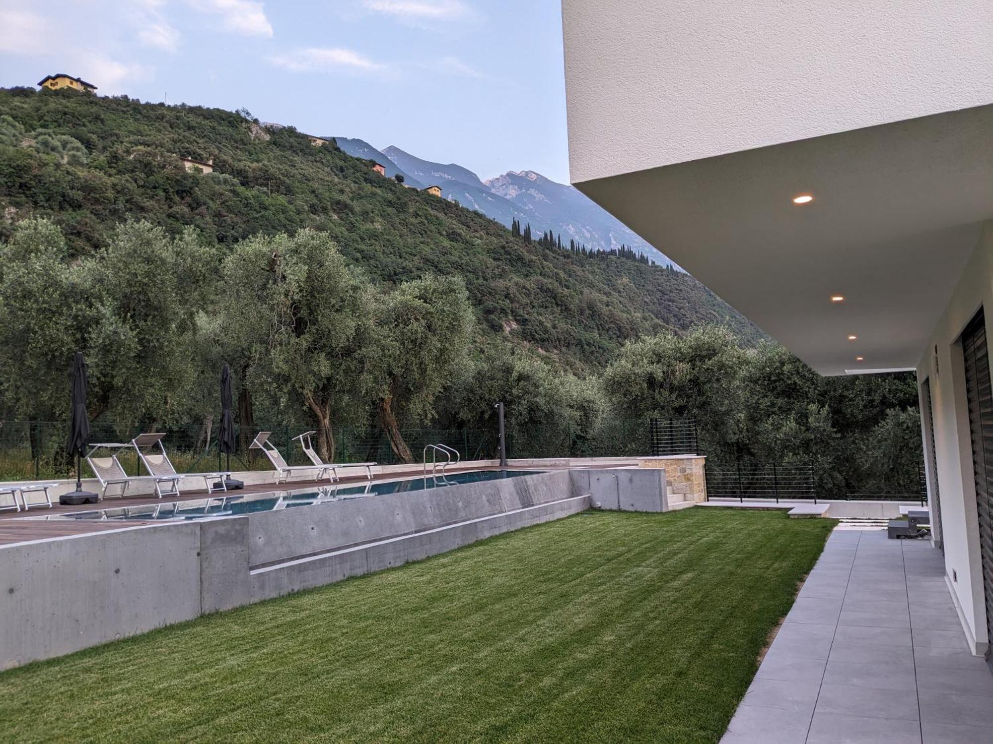 Olivo Luxury Apartments Malcesine Exteriér fotografie